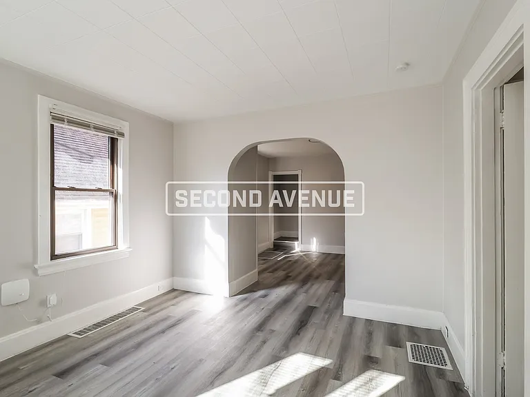 1607 Minion Ave — Photo 2