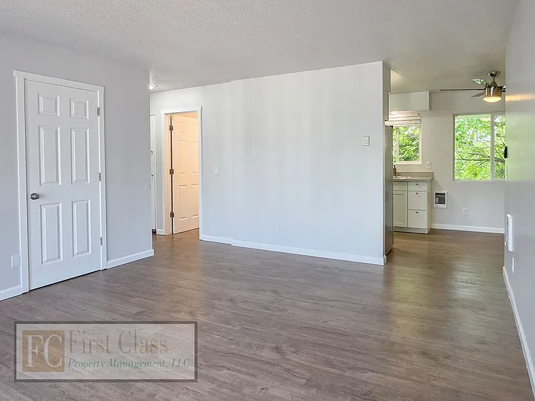 Westview Terrace — Photo 55
