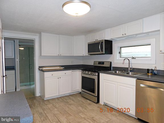 5th image of 114 W Edmondson St #A