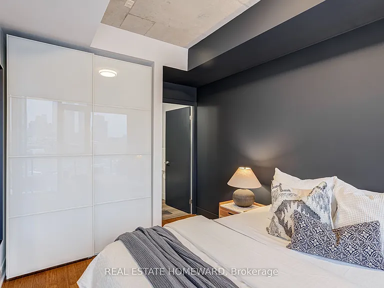 90 Trinity St #709 — Photo 13