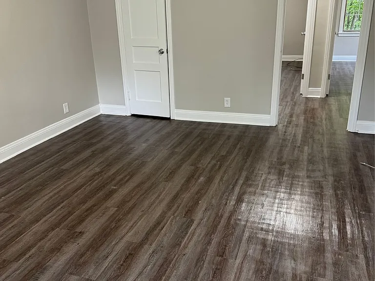 272 Brown Pl — Photo 1