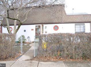 11 Frederick Ave, Maple Shade, NJ 08052