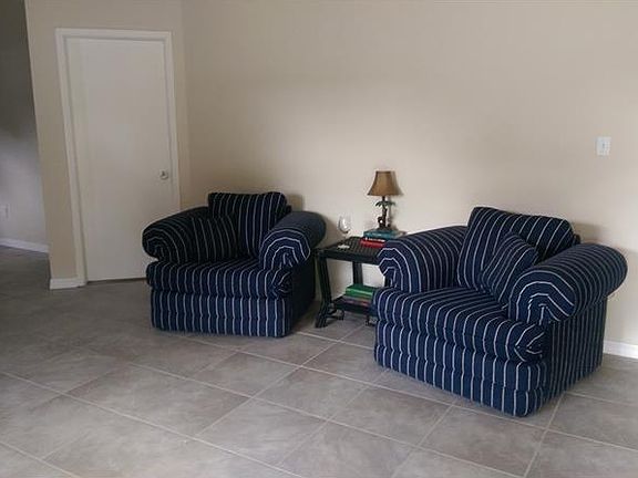 2nd image of 7214 Thomas Jefferson Cir W