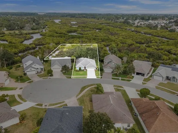 1363 Wayne Ave, New Smyrna Beach, FL 32168