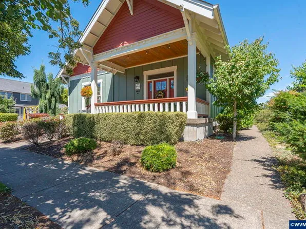 400 Emerson Ln, Monmouth, OR 97361