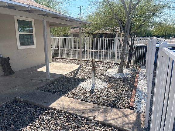 2nd image of 5013 N 22nd Ave Unit 2