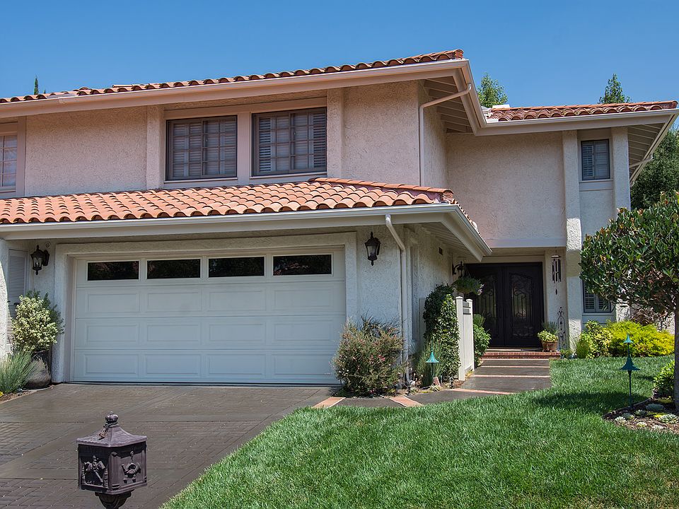 1st image of 1661 Plum Hollow Cir