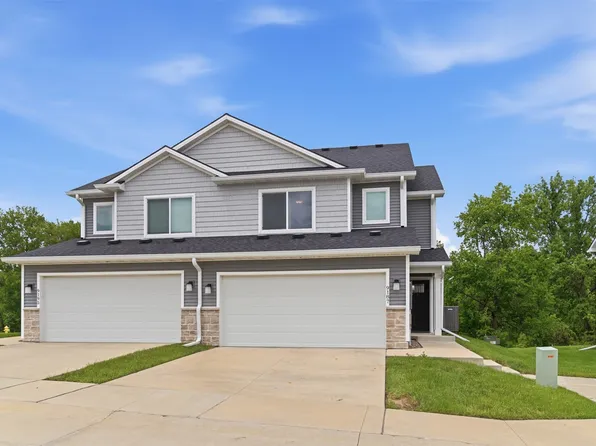 9187 NW Thomas Ln, Johnston, IA 50131