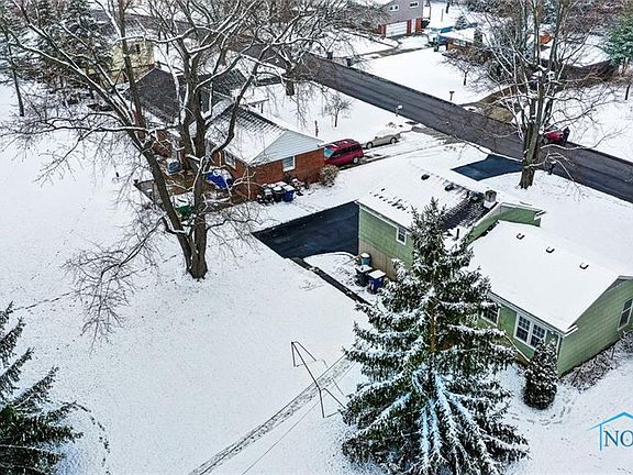 2nd image of 107 Cranden Dr