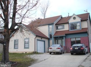 16 Pheasant Rd, Clementon, NJ 08021