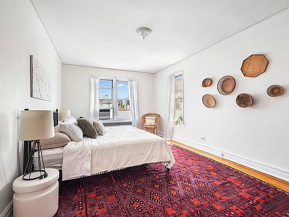 4th image of 60 Plaza St E APT 5M