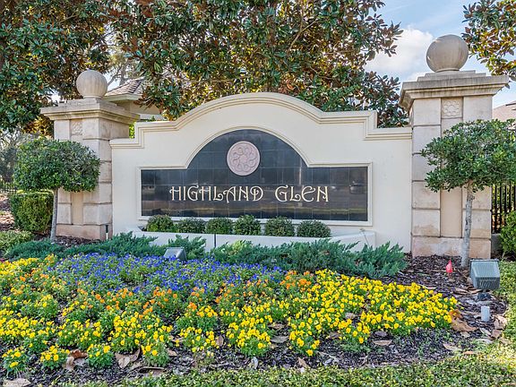 3rd image of 13059 Highland Glen Way N