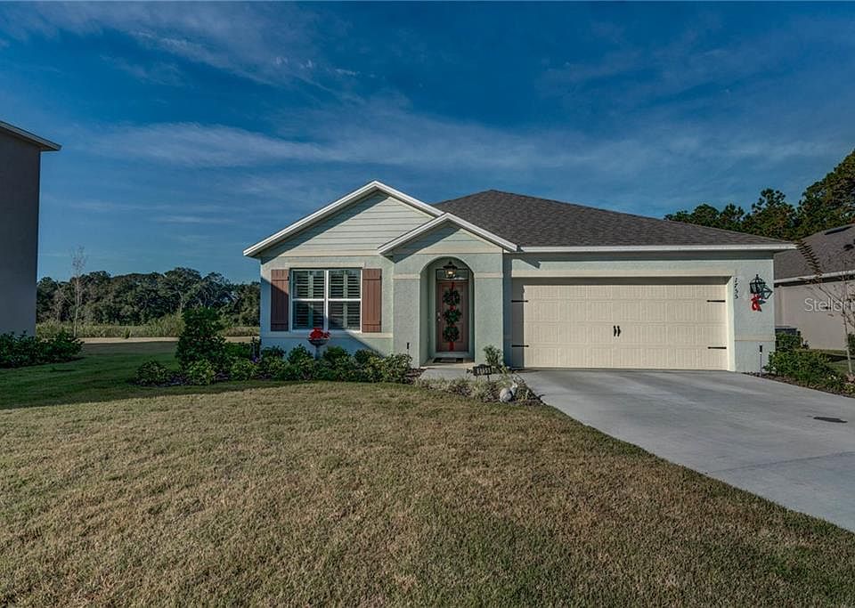 1st image of 1755 Point O Woods Ct