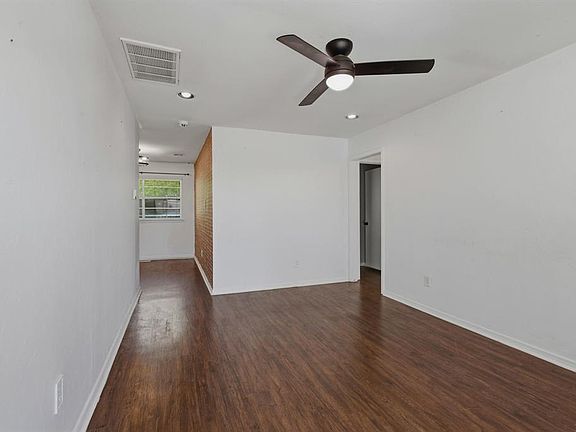 3rd image of 13908 N Everest Ave