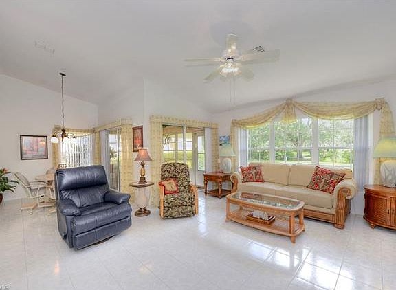 2nd image of 2240 Rio Nuevo Dr