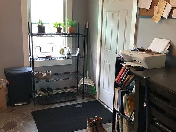3rd image of 46 Clarke St #3