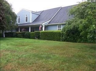 225 Parkside Ave, Miller Place, NY 11764