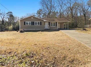 215 Lovebridge Dr SE, Calhoun, GA 30701