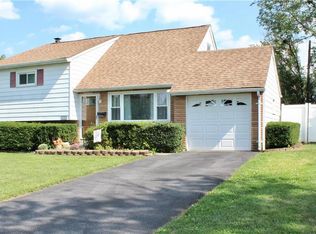 2205 Drury Ln, Bethlehem, PA 18018