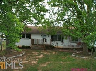 276 Myrtle St, Lavonia, GA 30553