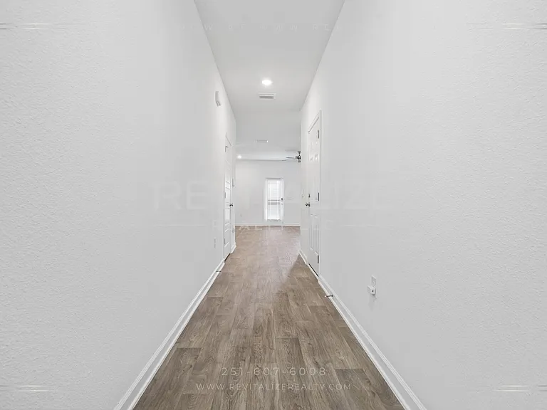 12807 Philadelphia Blvd — Photo 5