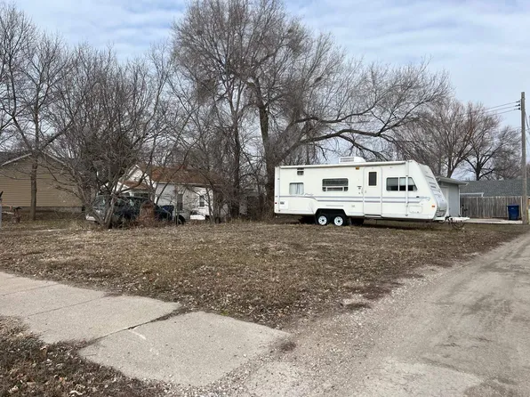 108 W Michigan Ave, Norfolk, NE 68701