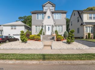 626 Summit Rd, Union, NJ 07083