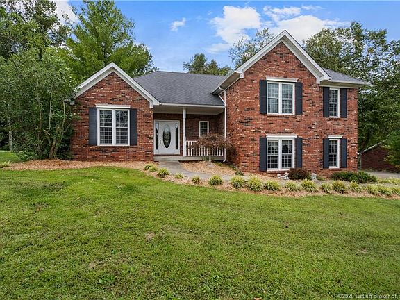 3rd image of 305 Country Club Estates Dr SE