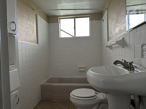 5th image of 509 N 14th St #11378645
