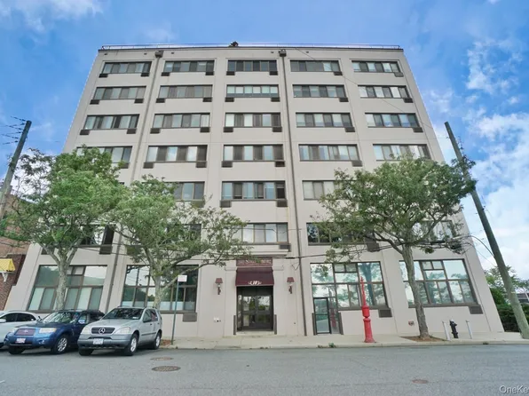 10 Bay Street Landing #5G, Staten Island, NY 10301