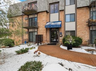 Wayzata Lake Apartments, Wayzata, MN 55391
