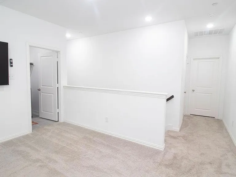 9923 Schramm St — Photo 3