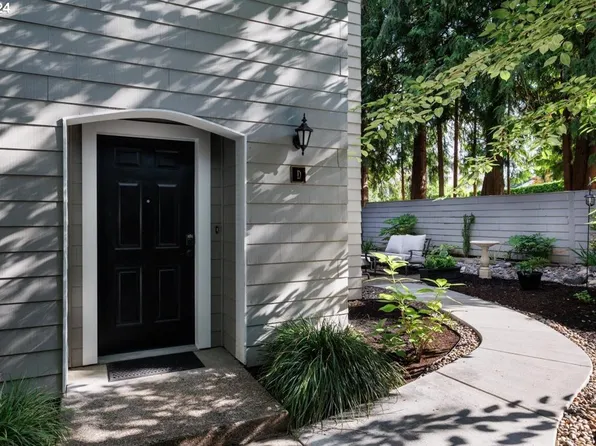 8305 SW Curry Dr Unit D, Wilsonville, OR 97070