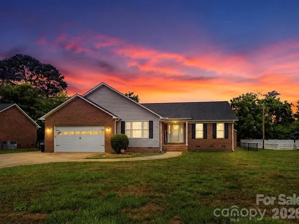 348 Palmer Cir, Rockwell, NC 28138