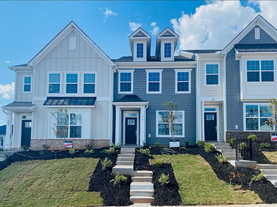 218 Wakelon Dr