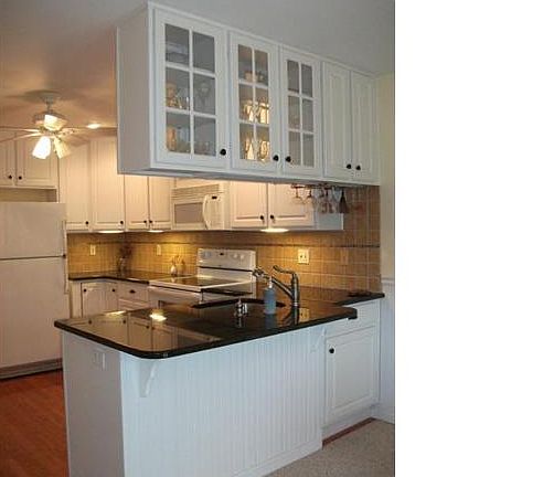3rd image of 2 Saratoga Ct