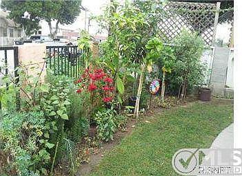 2nd image of 2548 E 54th St