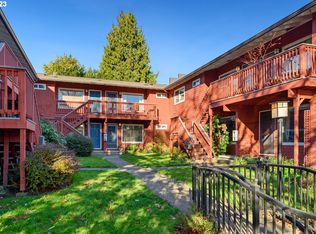 2937 SE Waverleigh Blvd UNIT 8, Portland, OR