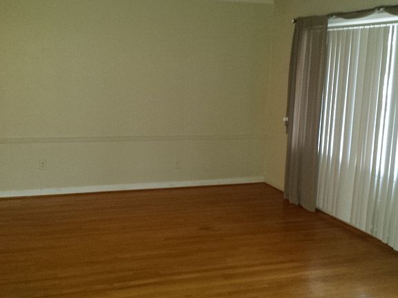 2nd image of 3300 Krem Ave