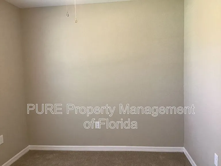 2945 SW 148th Ct — Photo 12