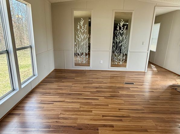 933 Mount Vernon Rd #33