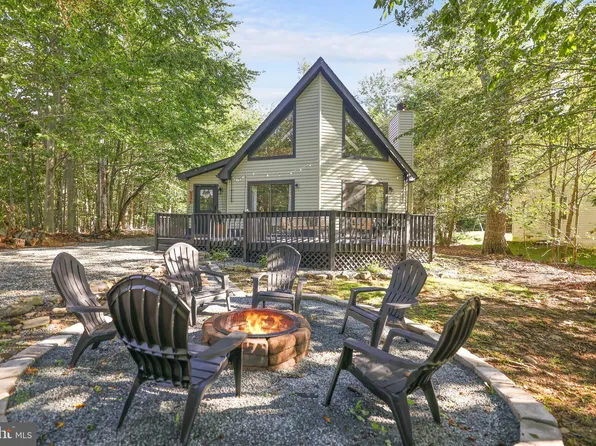 6391 Cherokee Trl, Tobyhanna, PA 18466