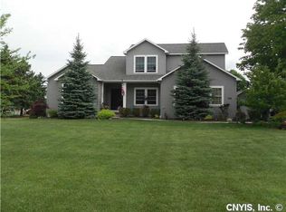 3911 Howlett Hill Rd, Syracuse, NY 13215