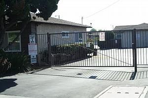 2nd image of 15147 Woodruff Pl APT 29