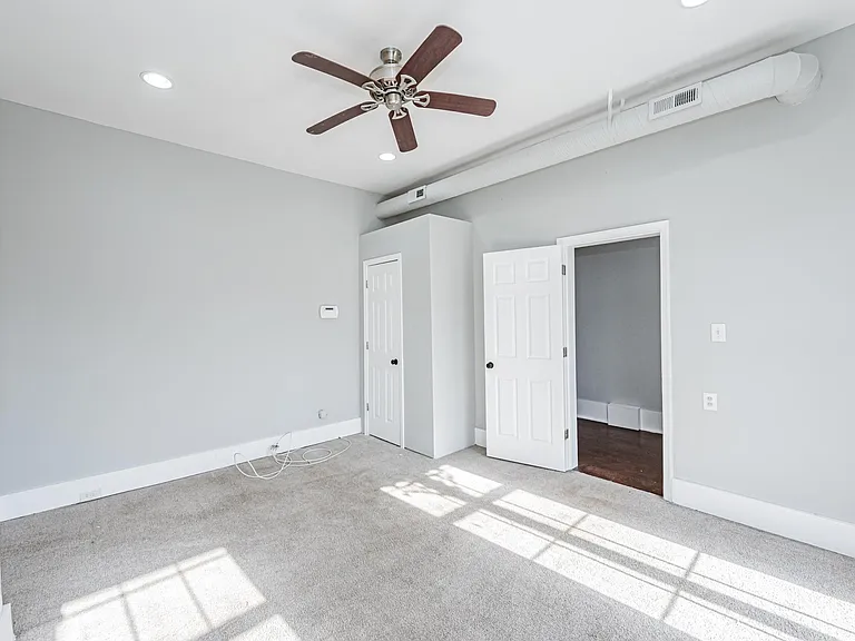 2822 Q St — Photo 10