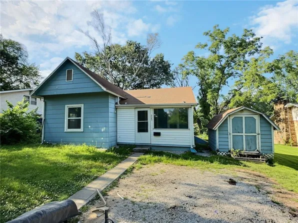 223 W Marshall St, El Dorado Springs, MO 64744