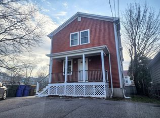 311 5th St #1B, Fall River, MA 02721