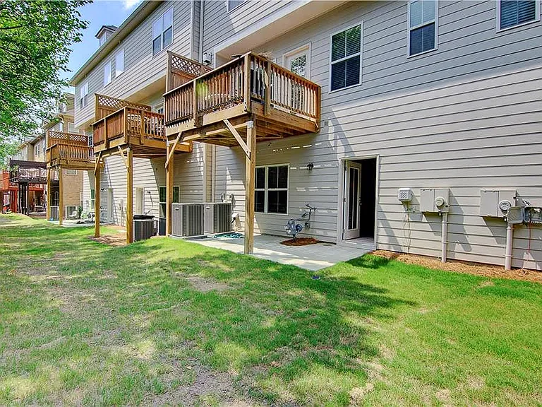 9031 Woodland Trl #16 — Photo 24