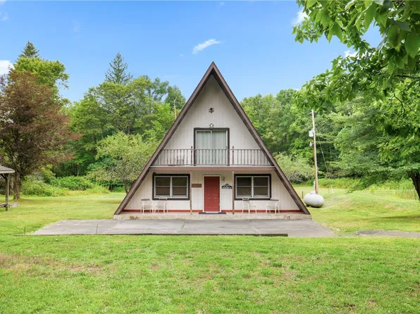 1716 Markleton School Rd, Markleton, PA 15551