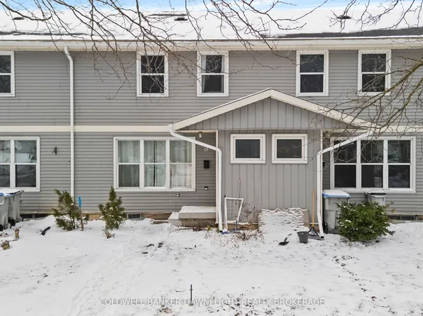 18 Saint Charles Pl #18, Huron East, ON N0M 1L0